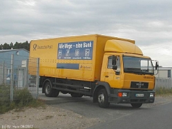 MAN-L2000-Koffer-Deutsche-Post[1]